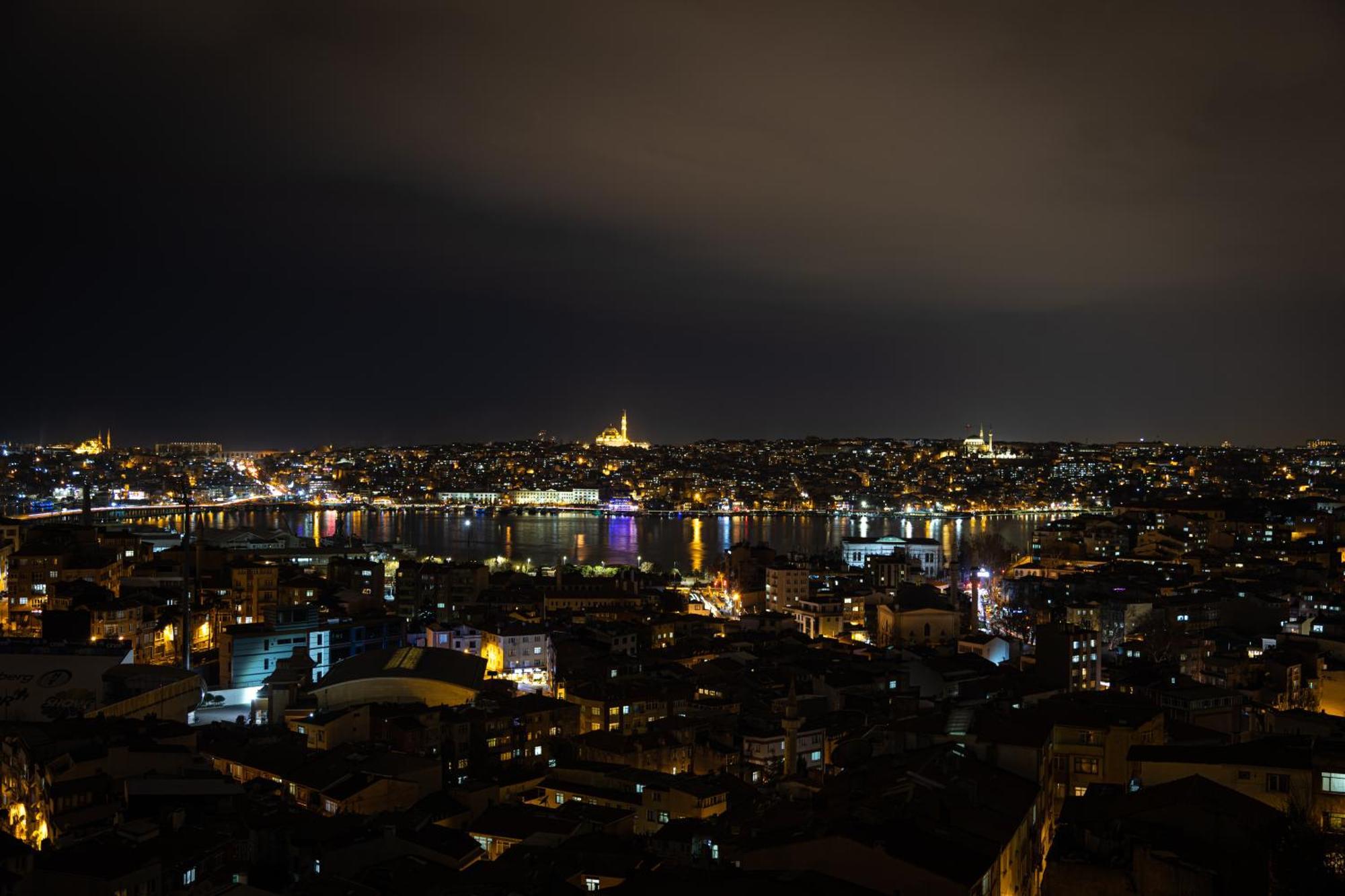 Nm Suites Beyoglu اسطنبول المظهر الخارجي الصورة